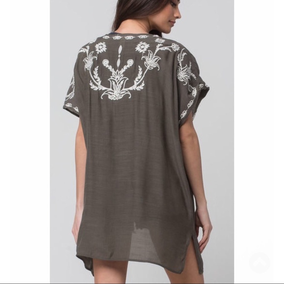 Full Tilt Other - FULL TILT OLIVE GREEN embroidered KIMONO COVERUP